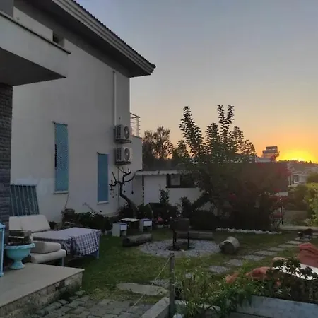 Apartment Tiny House Cesme